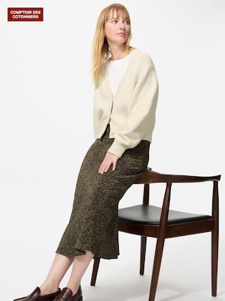 レーヨンプリントロングスカート