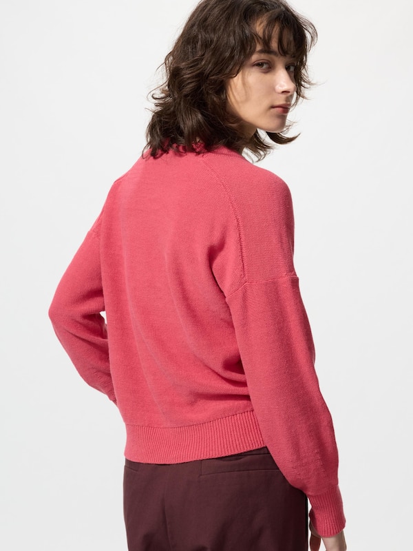 リネンVネックセーター