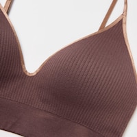 https://image.uniqlo.com/UQ/ST3/jp/imagesgoods/484800/feature/jpgoods_484800_feature1.jpg