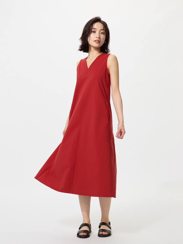 ウルトラストレッチVネックワンピース/ノースリーブ/丈短め