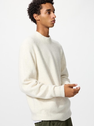 3Dスフレヤーンモックネックセーター