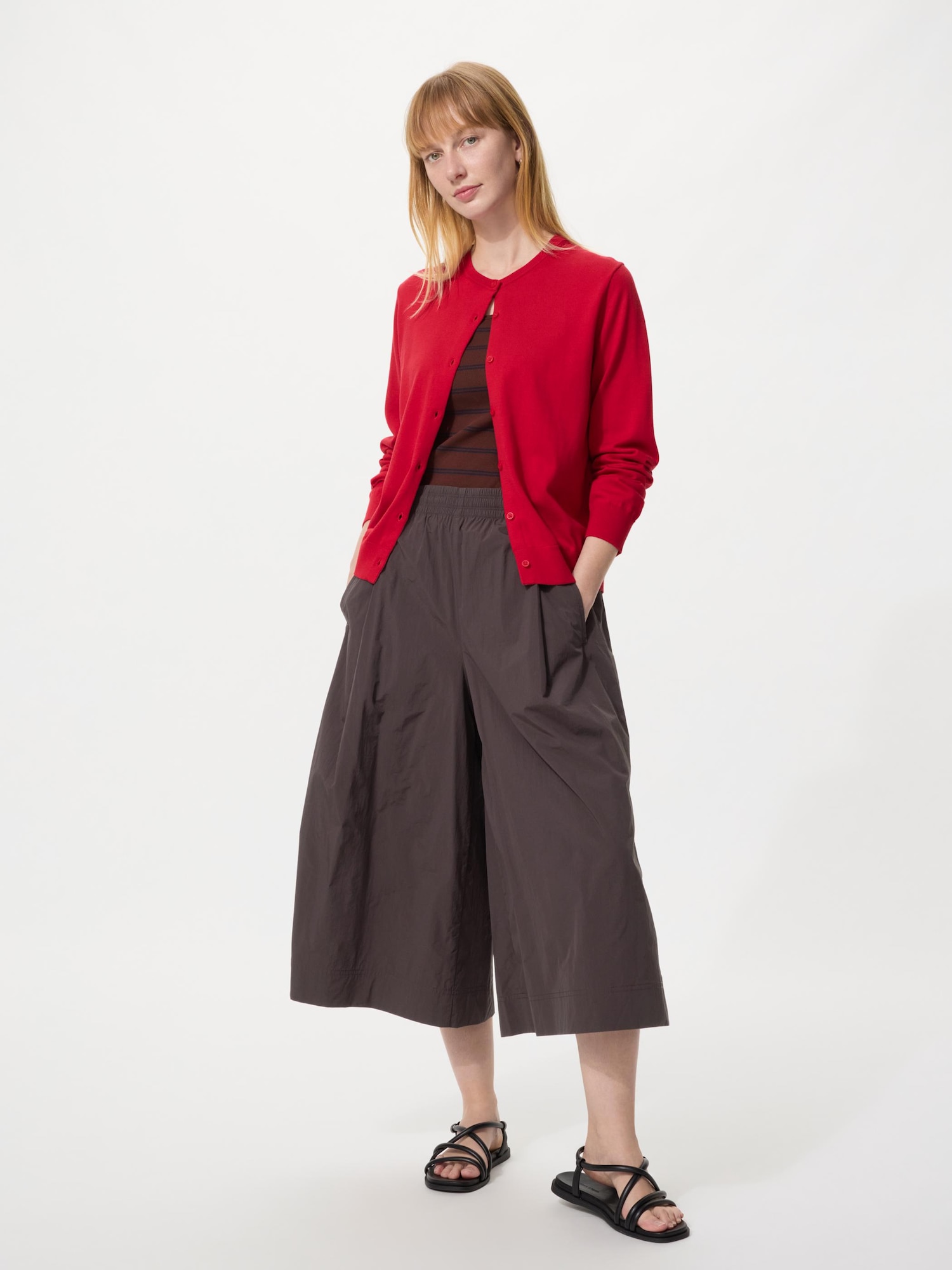 FROM JAPAN タグ付き未使用　変形キュロット ORGANIC COTTON WASHER WRAP CULOTTE PANTS WITH SASHIKO EMBROIDERY(M