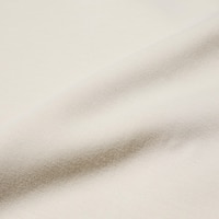 https://image.uniqlo.com/UQ/ST3/jp/imagesgoods/485599/feature/jpgoods_485599_feature1.jpg