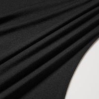 https://image.uniqlo.com/UQ/ST3/jp/imagesgoods/485821/feature/jpgoods_485821_feature4.jpg