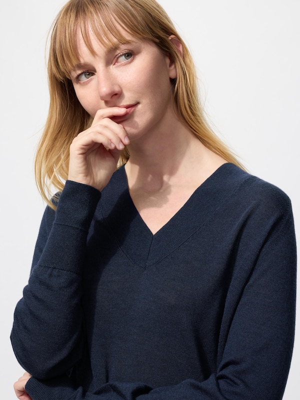 メリノシルクVネックセーター