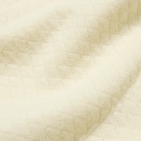 https://image.uniqlo.com/UQ/ST3/jp/imagesgoods/486451/feature/jpgoods_486451_feature1.jpg