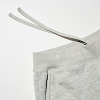 https://image.uniqlo.com/UQ/ST3/jp/imagesgoods/487606/feature/jpgoods_487606_feature2.jpg