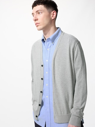 ニットVネックカーディガン