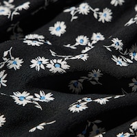 https://image.uniqlo.com/UQ/ST3/jp/imagesgoods/489002/feature/jpgoods_489002_feature1.jpg