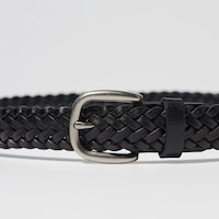 https://image.uniqlo.com/UQ/ST3/jp/imagesgoods/491695/feature/jpgoods_491695_feature2.jpg