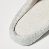 https://image.uniqlo.com/UQ/ST3/jp/imagesgoods/492100/feature/jpgoods_492100_feature3.jpg