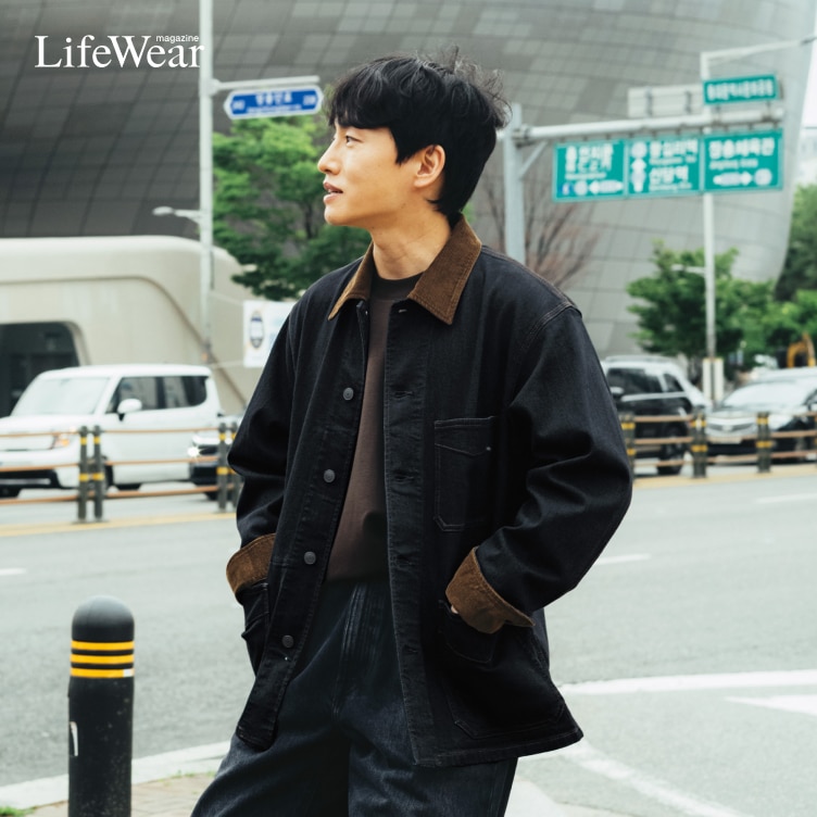 적당한 두께감과 부드러운 촉감의 데님 소재를 사용한 재킷