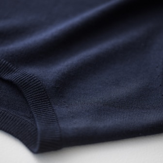 Merino FEATURES2 Machine washable for easy care.