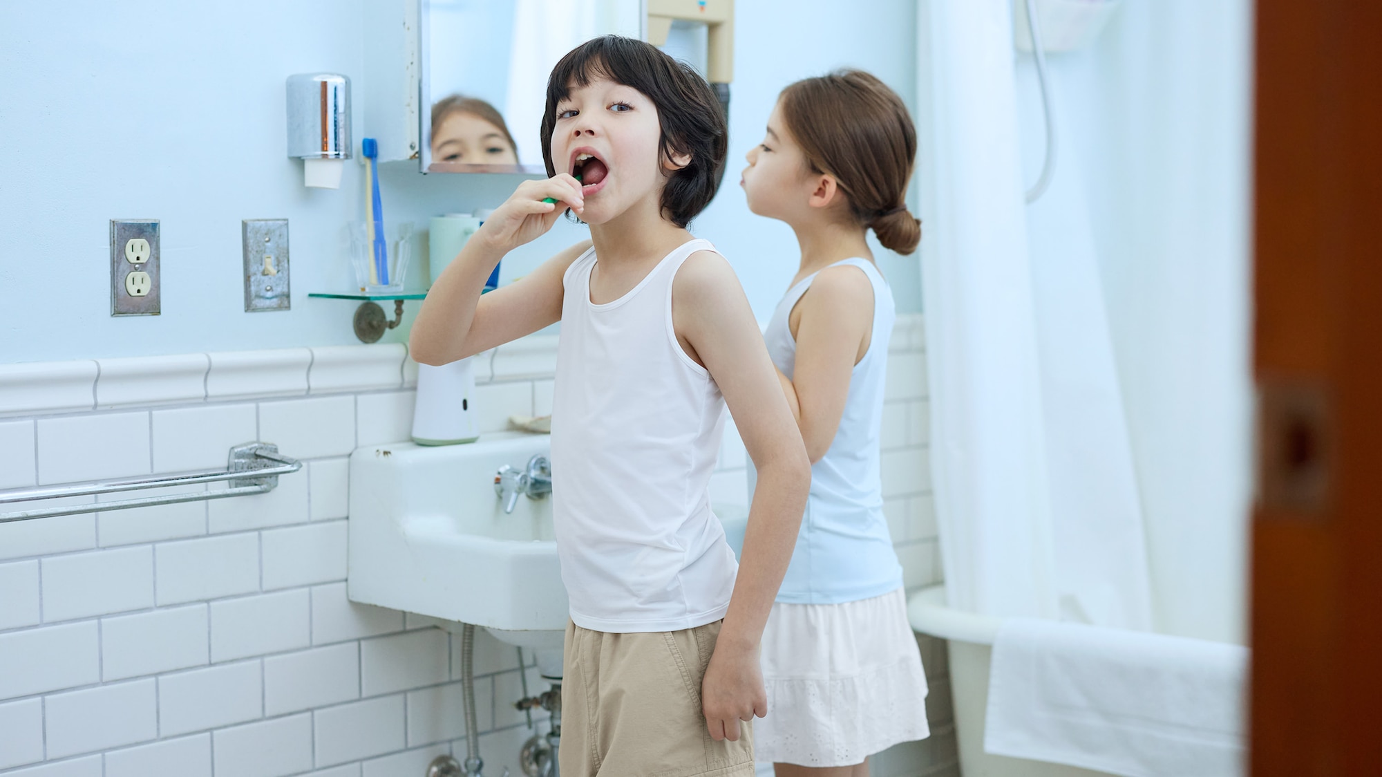 Kids' AIRism Collection