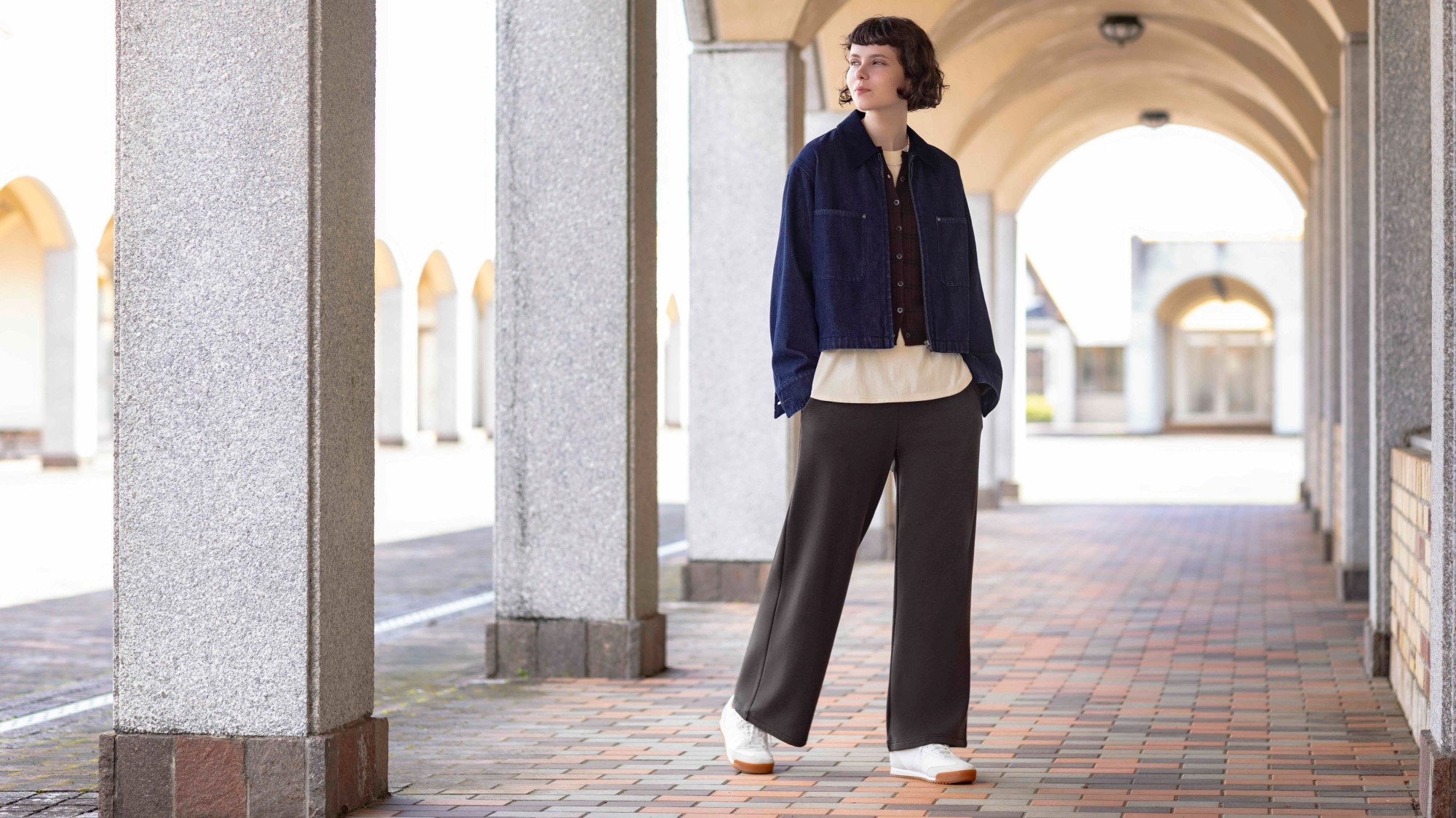 イージーパンツ