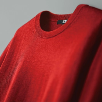 The sophisticated luster of ultra-fine wool.