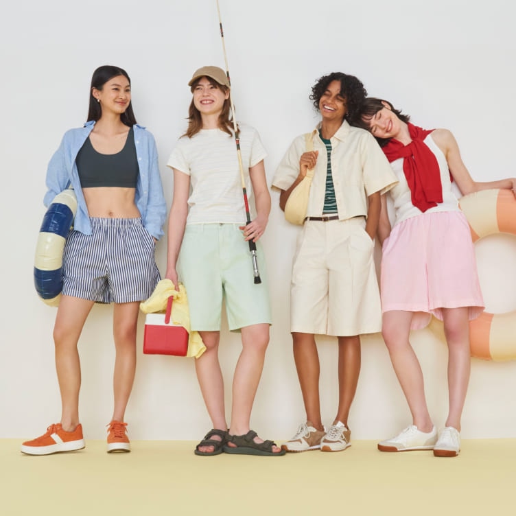 유니클로의 다양한 여성 반바지를 입고 있는 사진