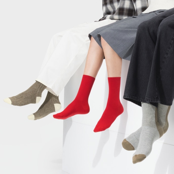 Tất UNIQLO