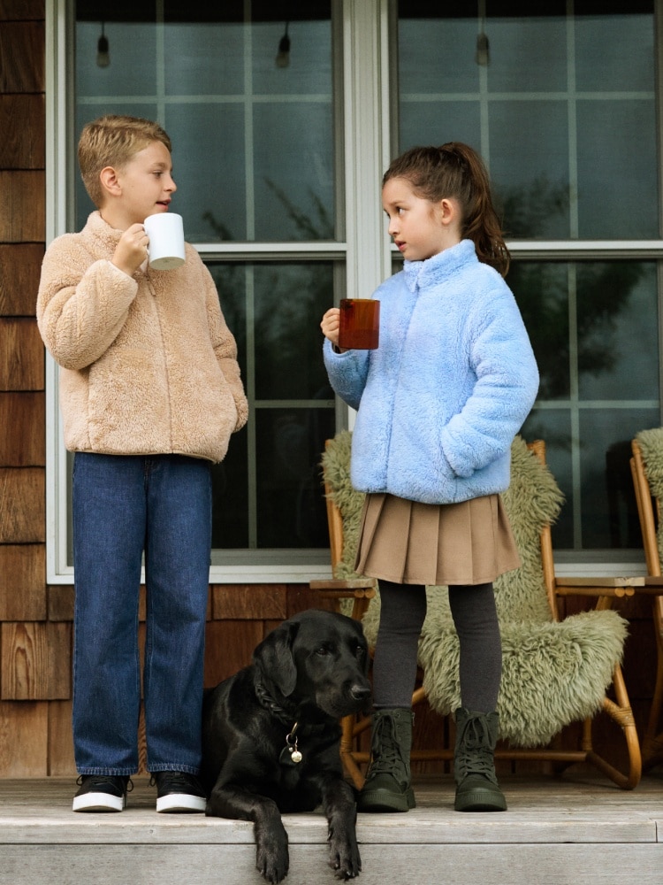 T-Shirts, Sweats & Fleece