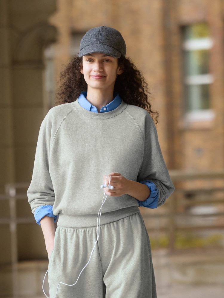 T-Shirts, Sweats & Fleece