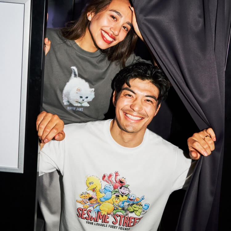 UT Graphic Tees Home Page | UNIQLO US