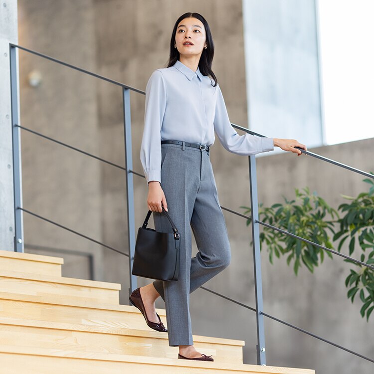 こ*こ様 未使用品試着のみUNIQLO ULTRA LIGHT DOWN ネイビ 新品・未使用】ユニクロ ウルトラライトダウンジャケット 3D