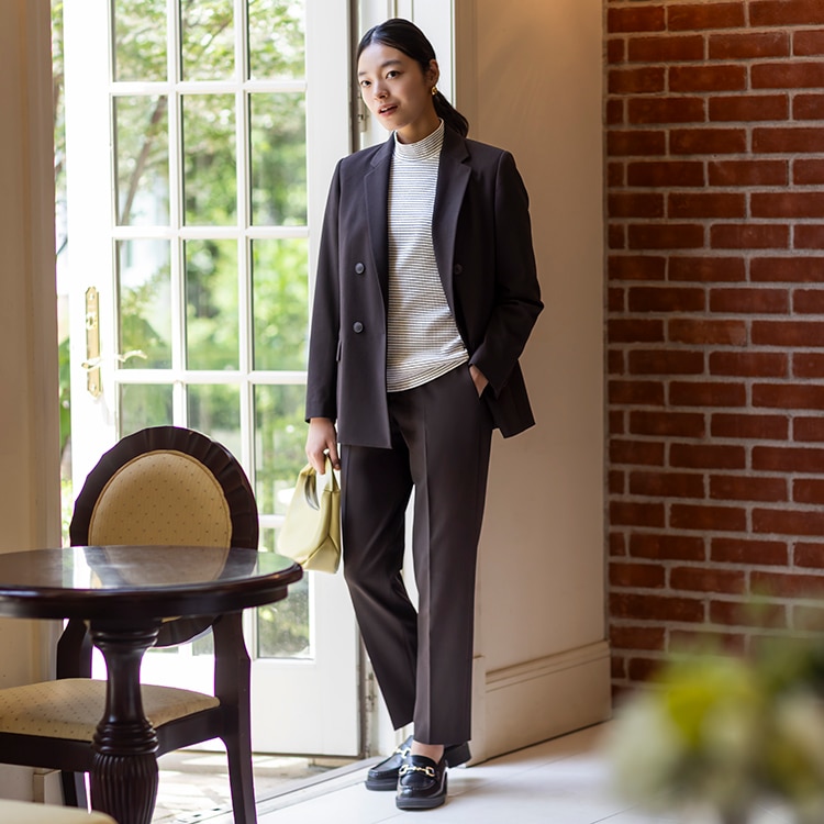 身幅にほど良くゆとりを持たせ、より快適な着心地を実現