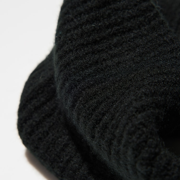 HEATTECH Souffle Yarn Knitted Neck Warmer