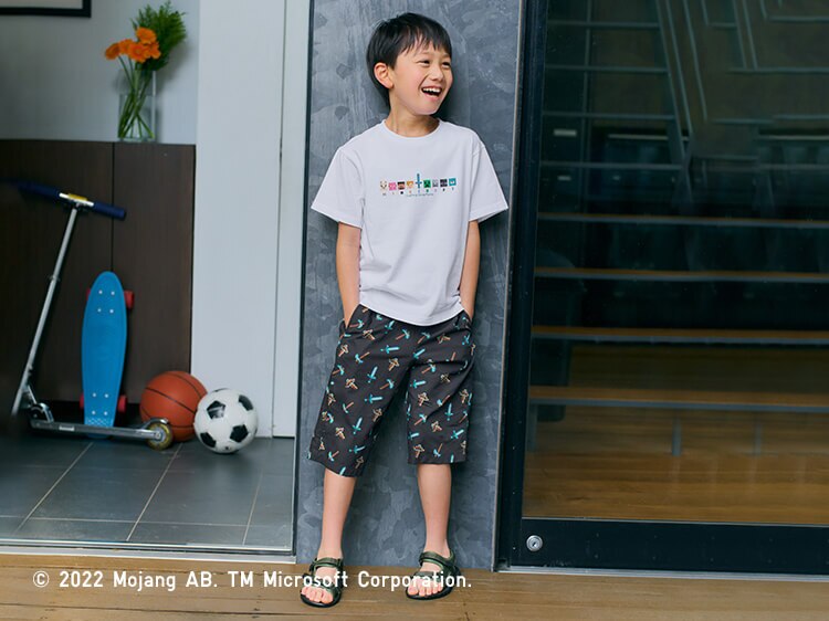 キッズパジャマ 2点セット Uniqlo オフホワイト サイズ90cm ピンク ボーダー ユニクロ 無印良品 肌着 花柄 部屋着 店舗良い サイズ90cm