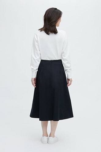 Skirt Length 27.5inch
