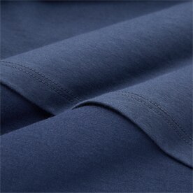 DISNEY MEMORIES UT GRAPHIC SWEATSHIRT