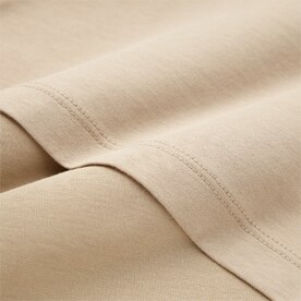 DISNEY MEMORIES UT GRAPHIC SWEATSHIRT