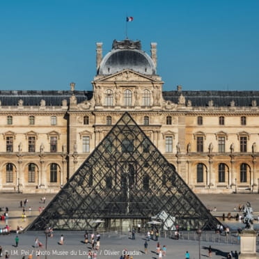 Louvre Partnership