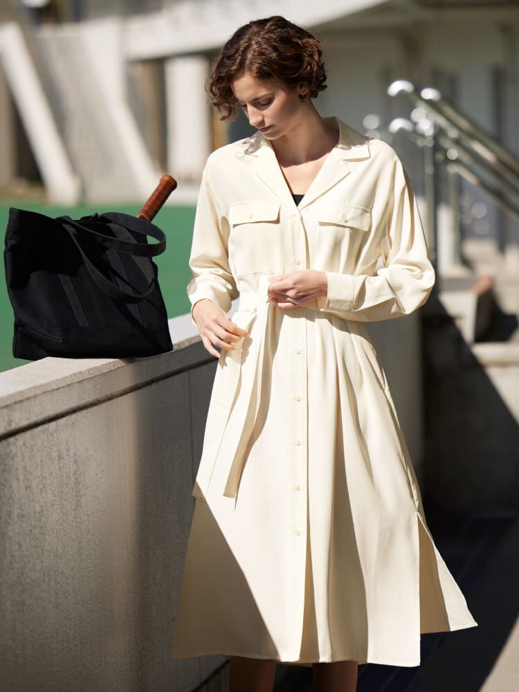 https://image.uniqlo.com/UQ/ST3/jp/imagesother/uvcut/23ss/img/women/category-3-1.jpg?1674201942579