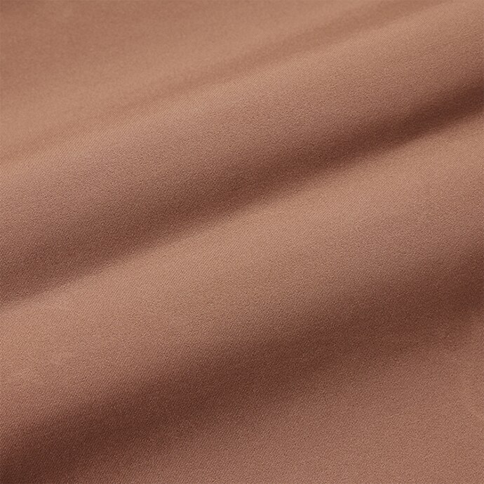 Tissu AIRism lisse pour un confort durable.