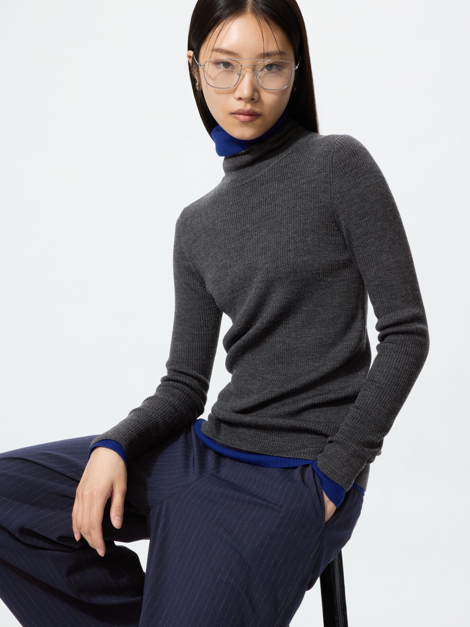 Свитер Uniqlo Merino Rib Turtleneck Sweater