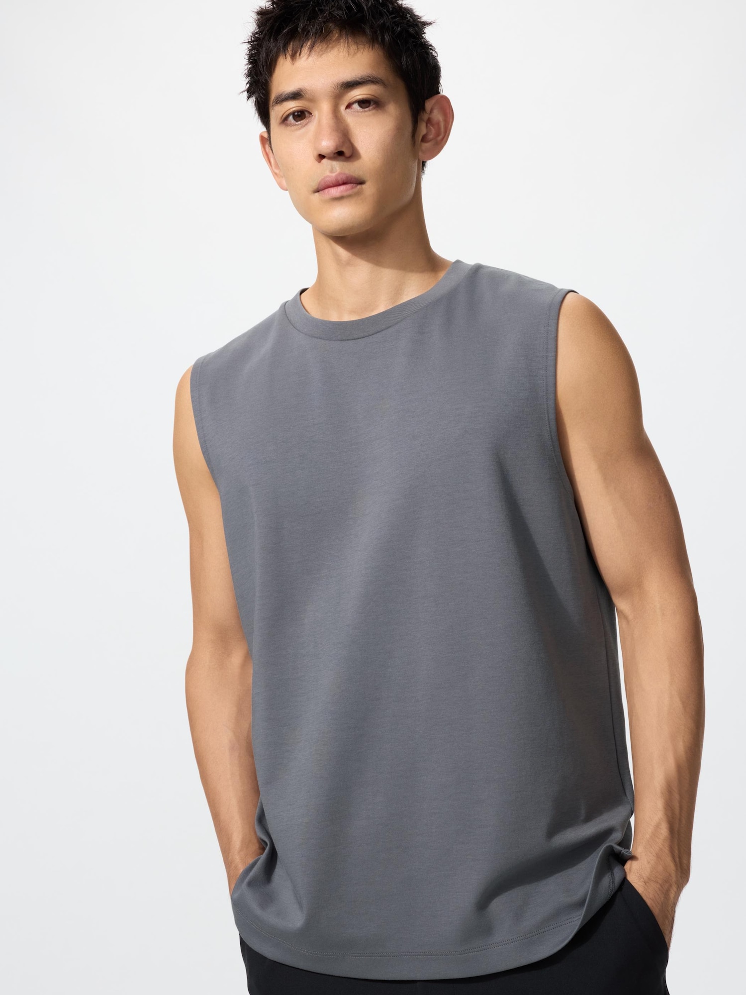 Майка Uniqlo AIRism Cotton Sleeveless T-Shirt