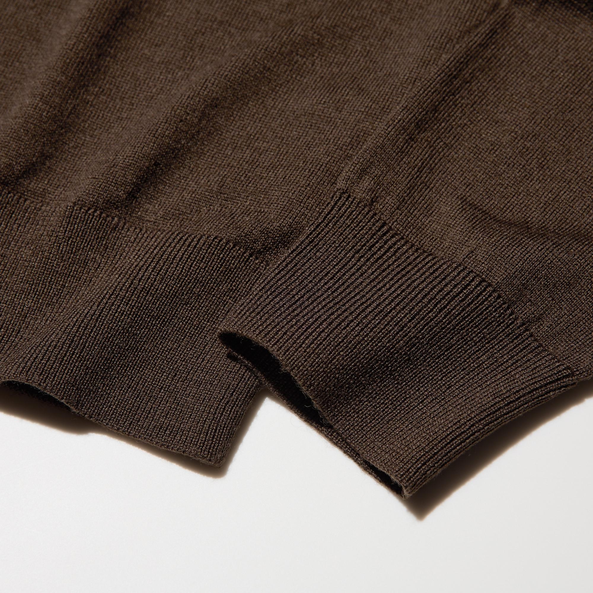 Свитер Uniqlo Merino Crew Neck