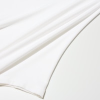 https://image.uniqlo.com/UQ/ST3/kr/imagesgoods/478625/feature/krgoods_478625_feature3.jpg