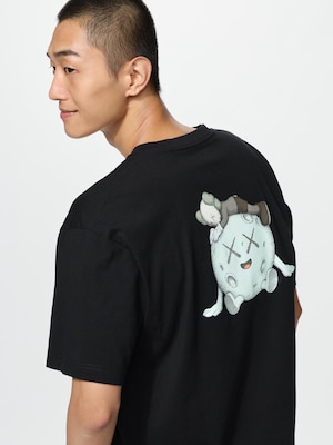 KAWS UNIVERSE UT(그래픽T)A