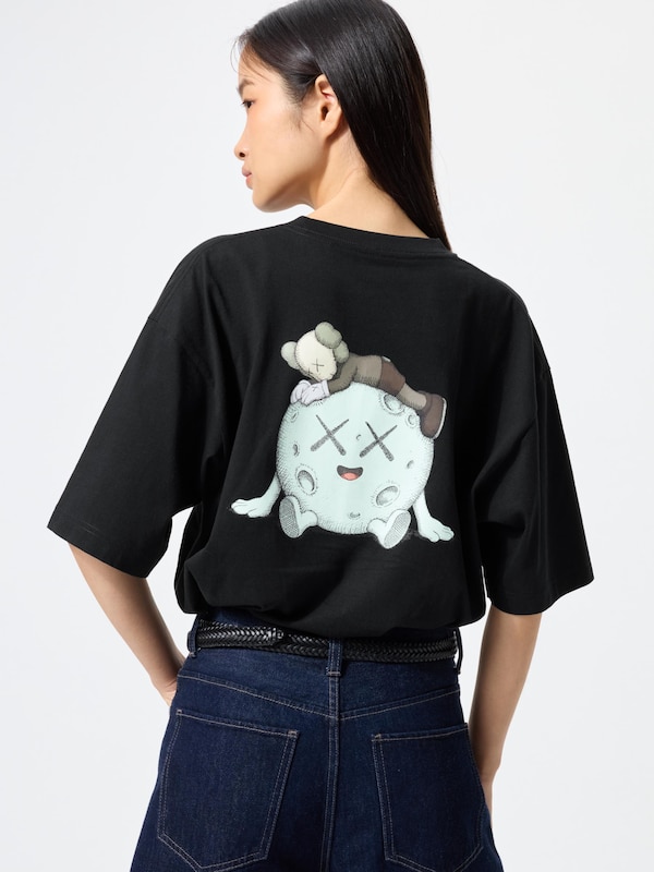 KAWS UNIVERSE UT(그래픽T)A