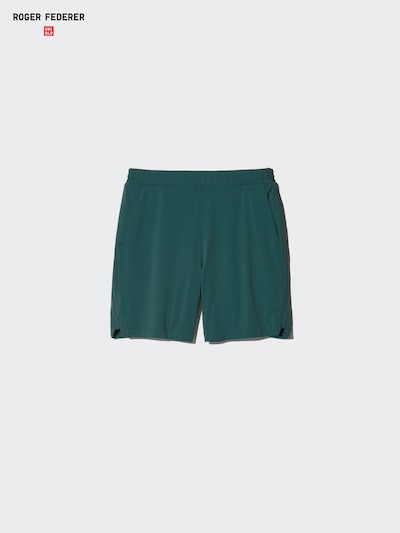 땀을 흘려도 잘 마르는 드라이 기능과 울트라 스트레치 기능을 모두 갖춘 남성 반바지