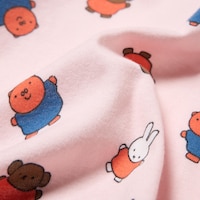 https://image.uniqlo.com/UQ/ST3/kr/imagesgoods/486426/feature/krgoods_486426_feature1.jpg