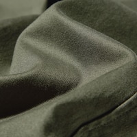 https://image.uniqlo.com/UQ/ST3/kr/imagesgoods/487213/feature/krgoods_487213_feature2.jpg