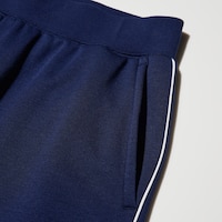 https://image.uniqlo.com/UQ/ST3/kr/imagesgoods/493370/feature/krgoods_493370_feature2.jpg