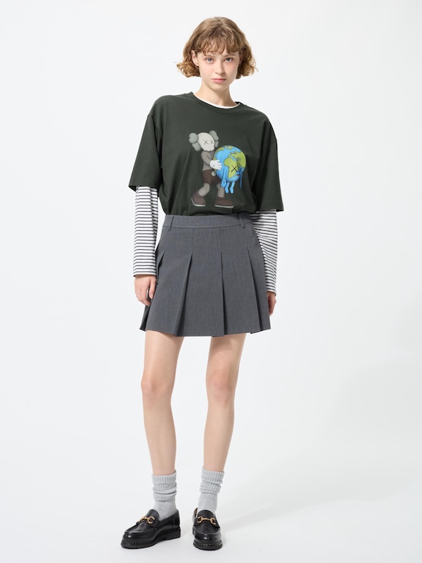 KAWS UNIVERSE UT(그래픽T)C