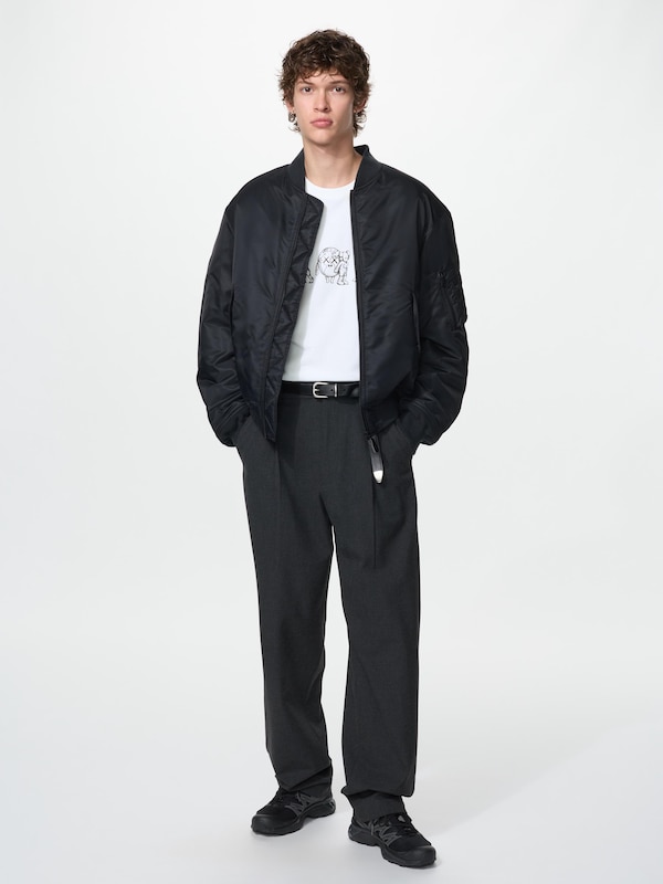 KAWS UNIVERSE UT(그래픽T)D