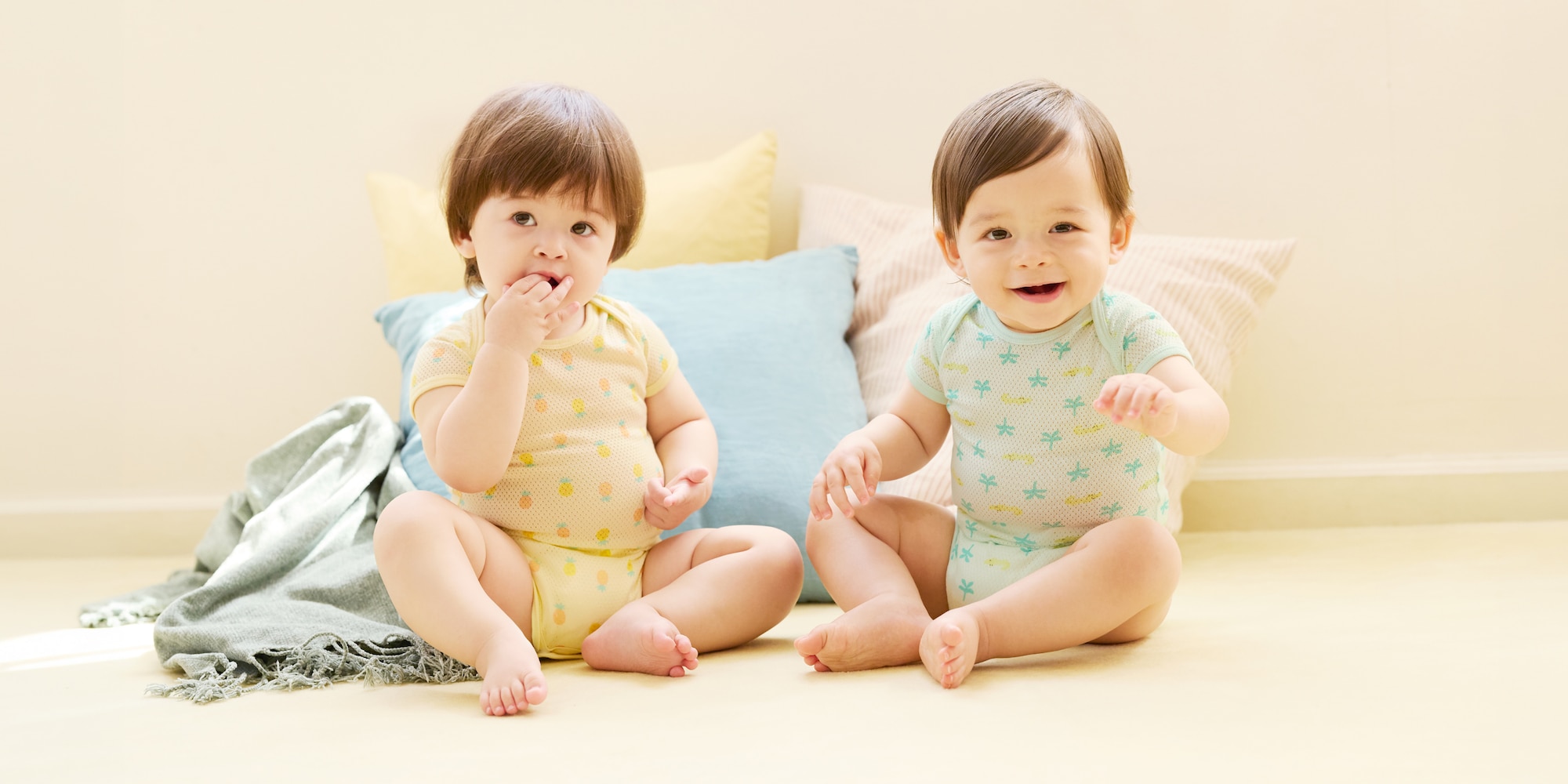 연약한 아기 피부를 위해 디자인된 유니클로 바디수트