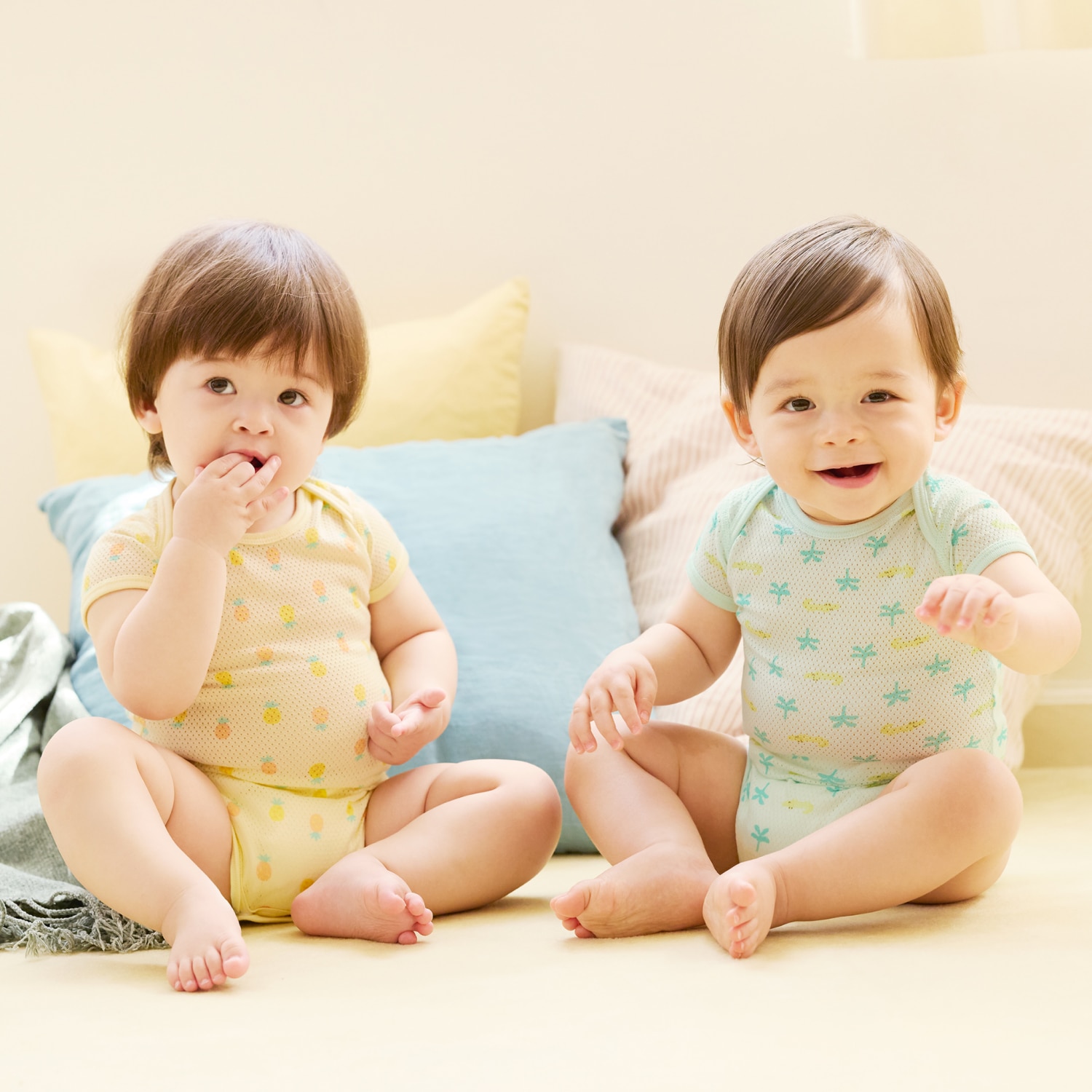 연약한 아기 피부를 위해 디자인된 유니클로 바디수트