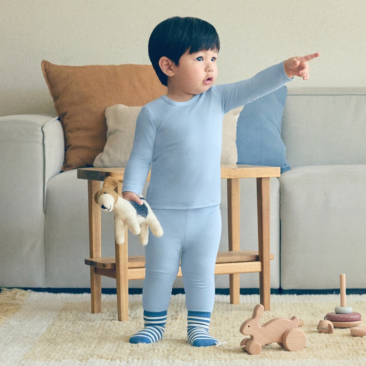  얇지만 따뜻하고 레이어드도 편하게 베이비 히트텍 내복